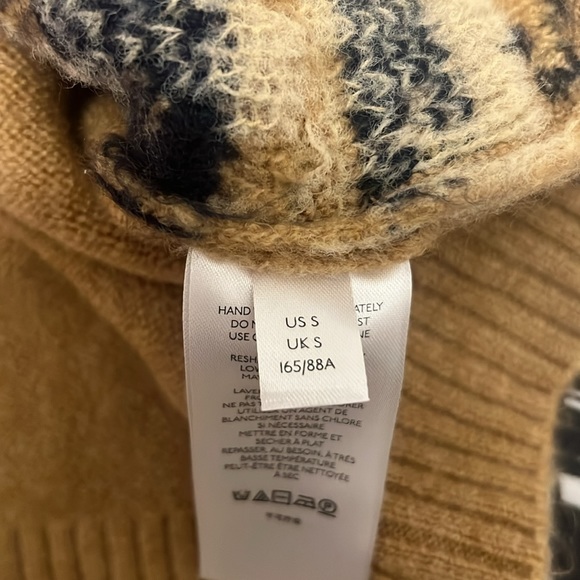 ANTHROPOLOGY SWEATER - Picture 7 of 7